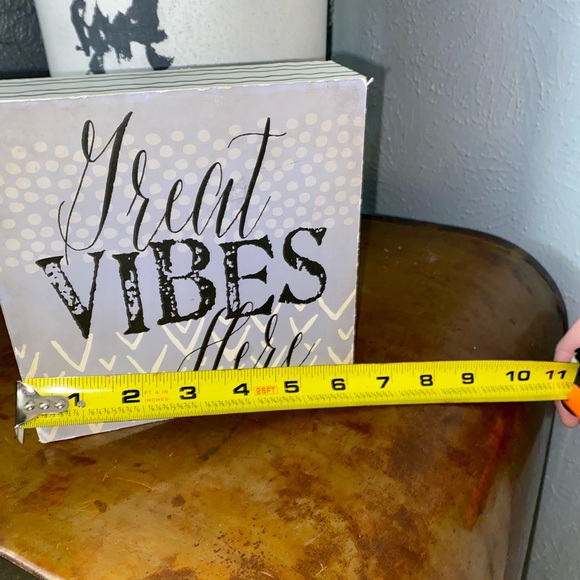 GREAT VIBES SMALL DECORATIVE BOX - LIKE NEW - Picture 7 of 8